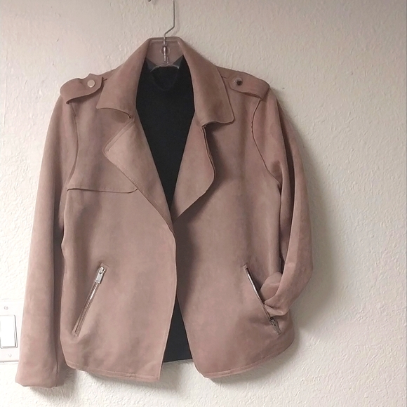 Tahari Jackets & Blazers - Tahari Jacket